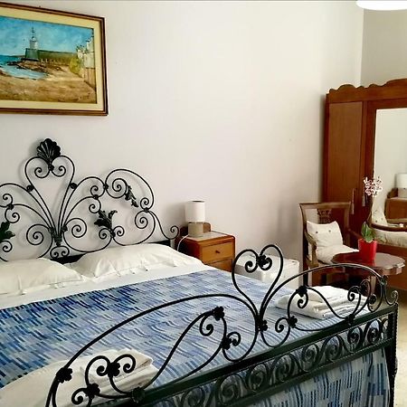 B&B Faro Bianco Otranto Ngoại thất bức ảnh